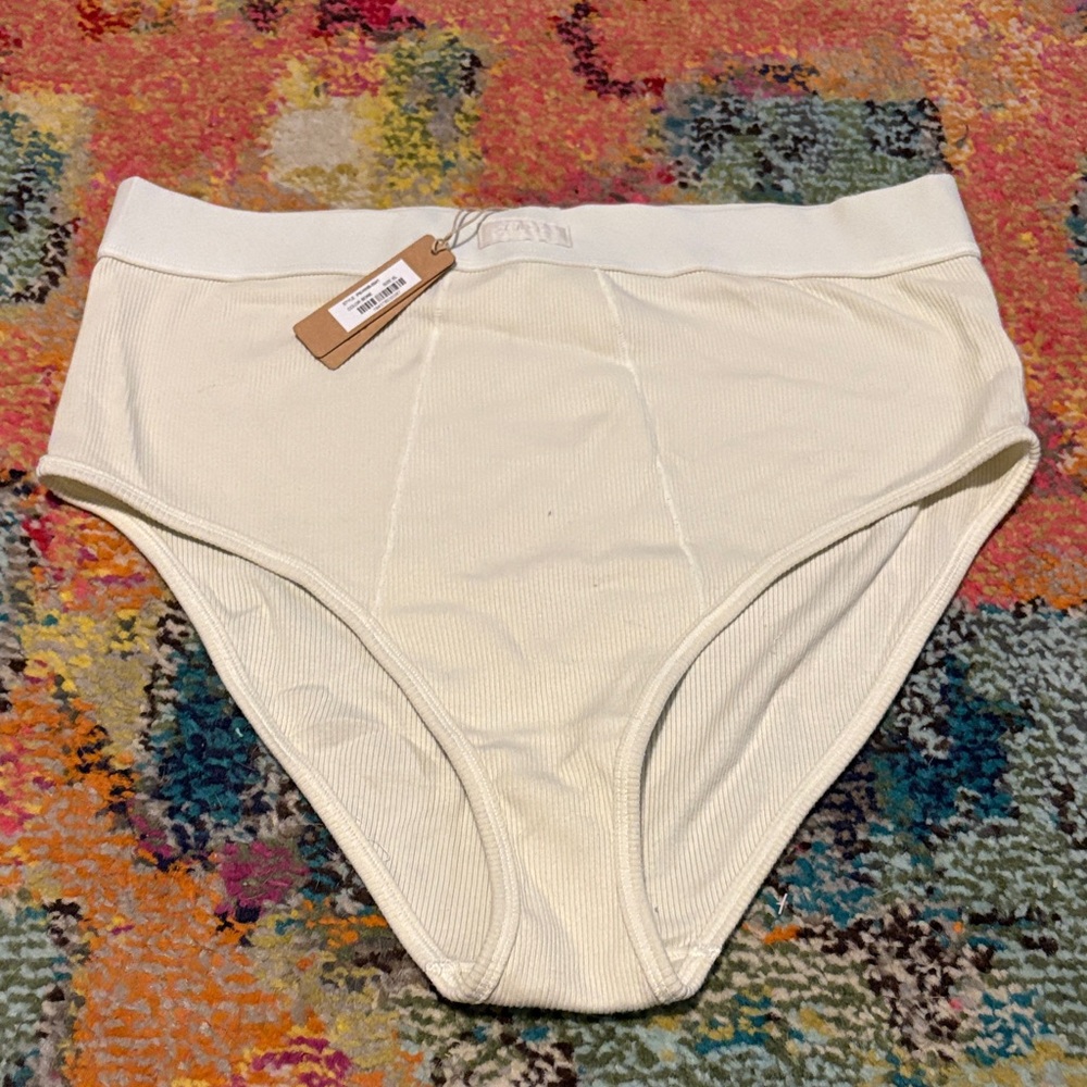 SKIMS Off-White Ribbed Briefs
